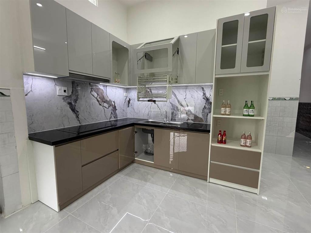 Bán nhà 2 tầng mới đẹp đường 7m5 đồng trí 6, nhà đẹp đầy đủ nội thất vào ở ngay