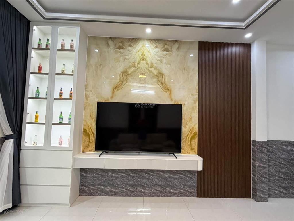Bán nhà 2 tầng mới đẹp đường 7m5 đồng trí 6, nhà đẹp đầy đủ nội thất vào ở ngay
