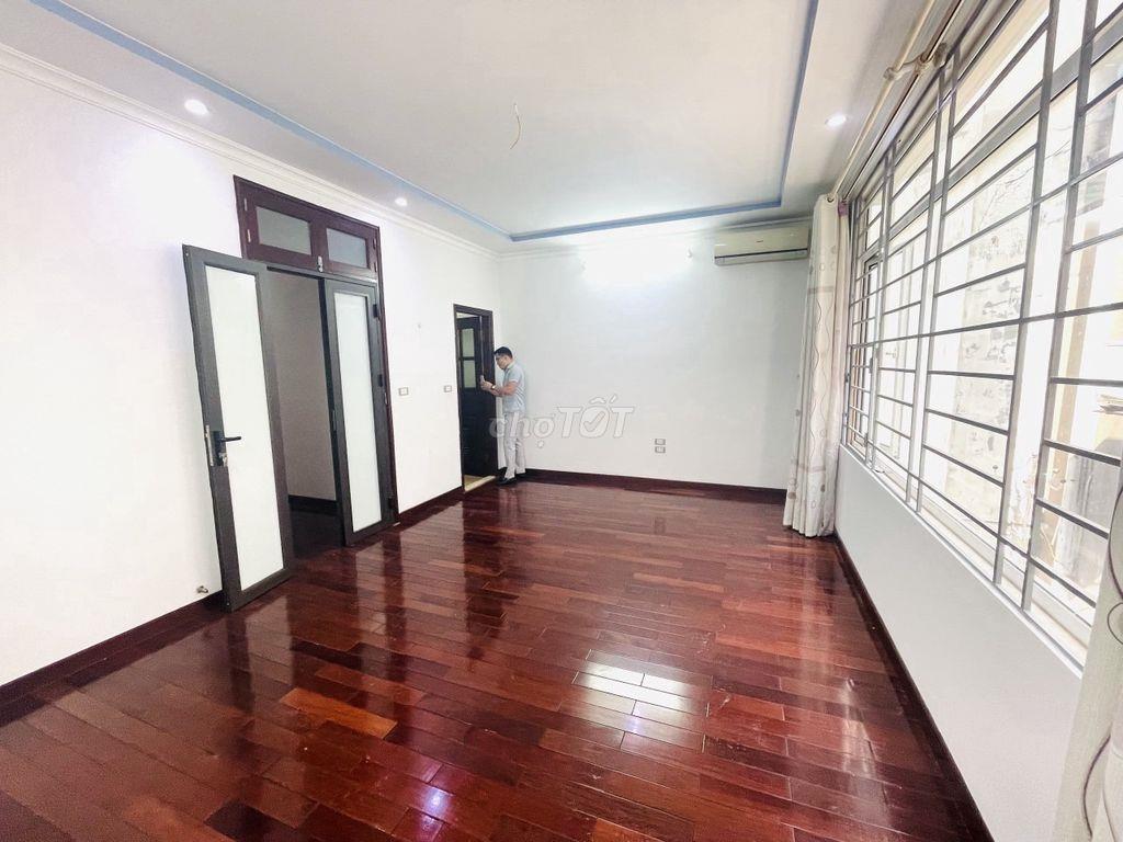 CHO THUÊ VĂN PHÒNG 30m2 PHỐ NGUYỄN THỊ ĐỊNH - TRẦN DUY HƯNG
