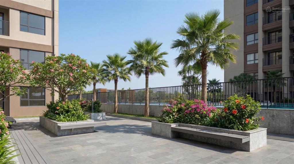 Bán căn hộ 3pn góc rộng 81m2 mường thanh phú hữu tầm nhìn rộng mở, bàn giao máy lạnh, nội thất cb