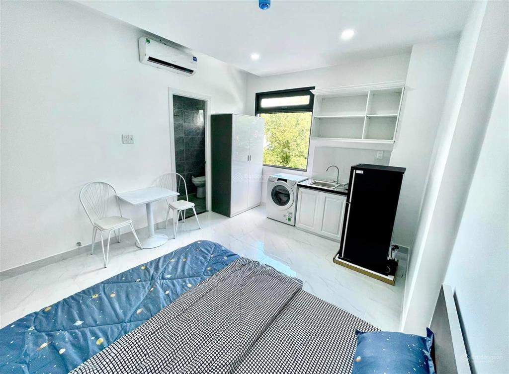 Phòng full nội thất  lê văn sỹ, gần nhà thờ ba chuông quận 3