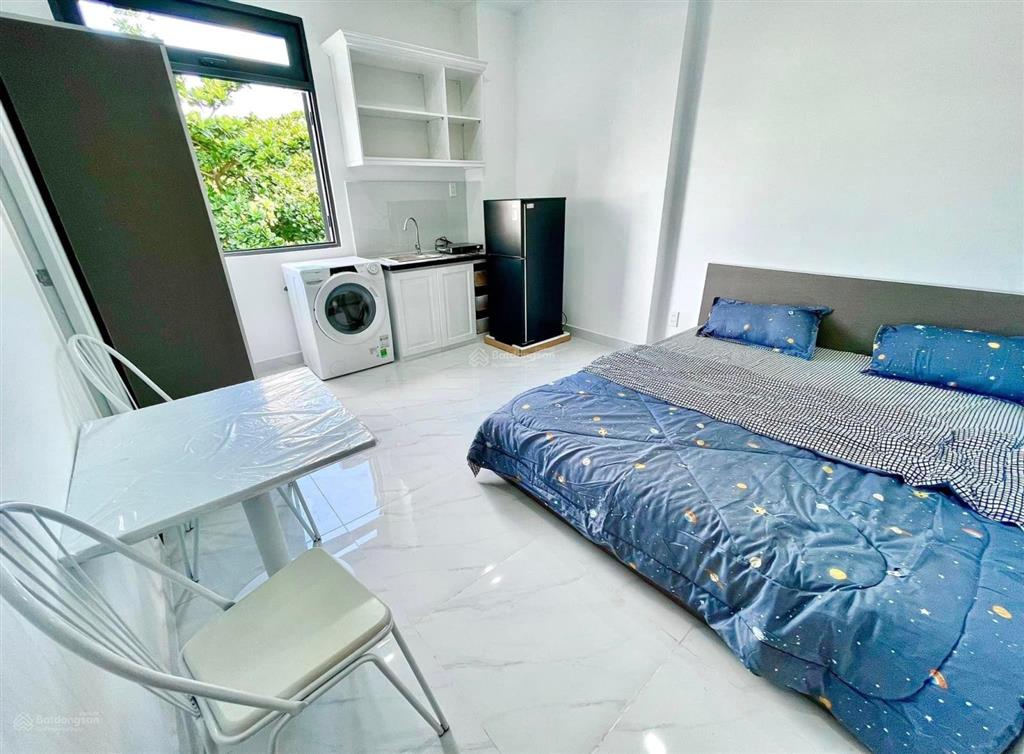 Phòng full nội thất  lê văn sỹ, gần nhà thờ ba chuông quận 3