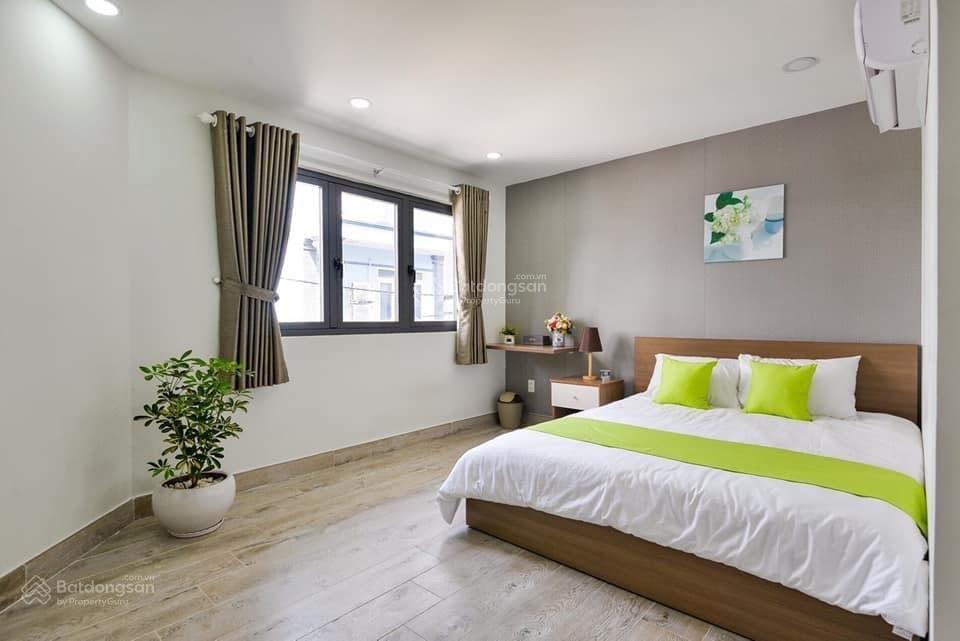 Căn hộ full nội thất đón nắng  ngay bờ kè hoàng sa quận 3