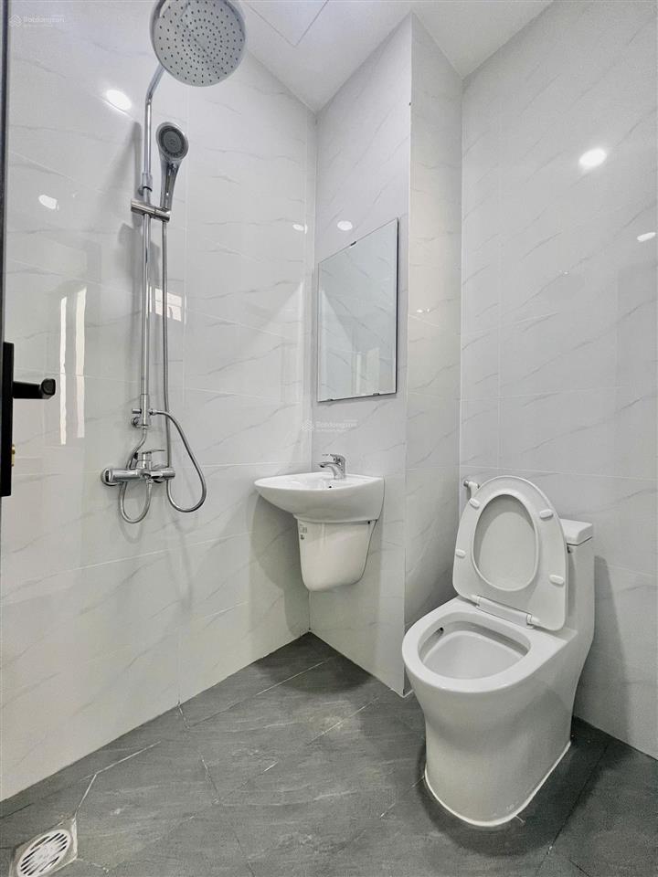 Phòng full nội thất, quốc lộ 13 gần bến xe miền đông bình thạnh