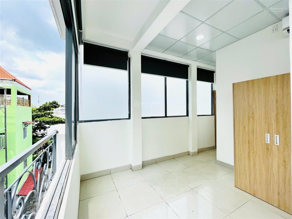 Phòng đón nắng  bùi đình túy gần học viện cán bộ bình thạnh