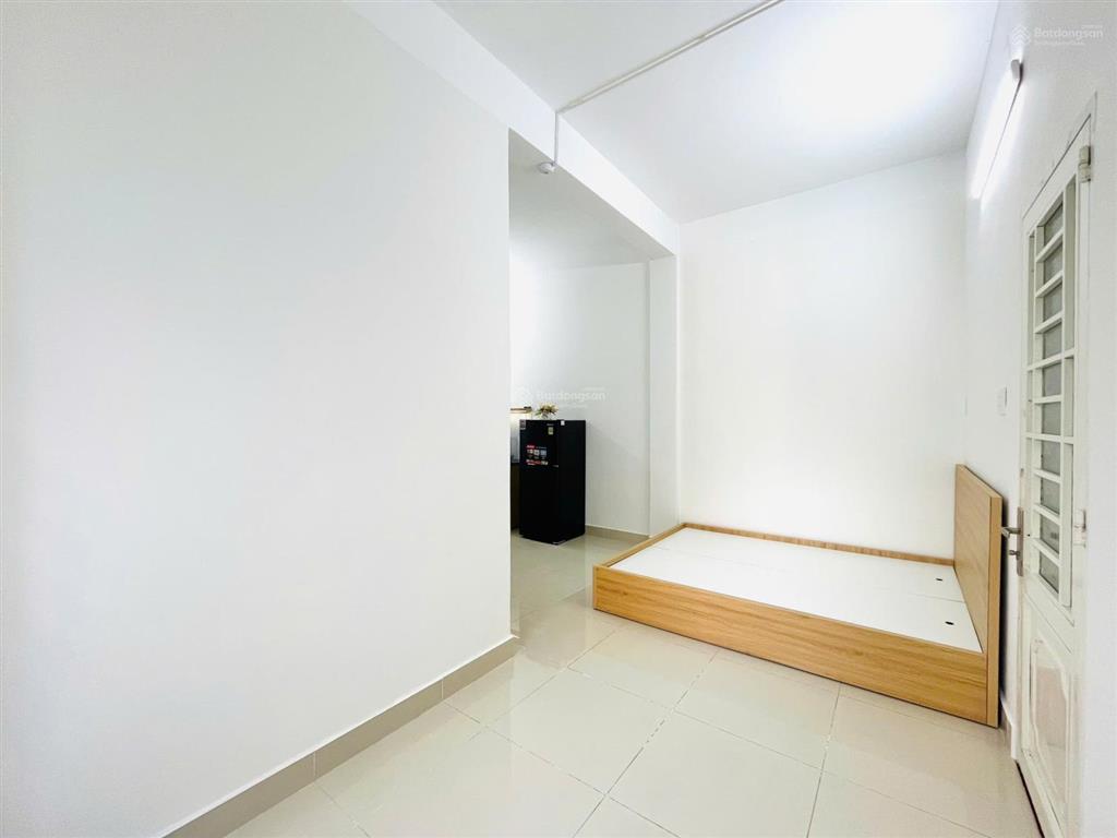 Phòng mới đặng thùy trâm  gần đh văn lang, bình thạnh ở ngay!!