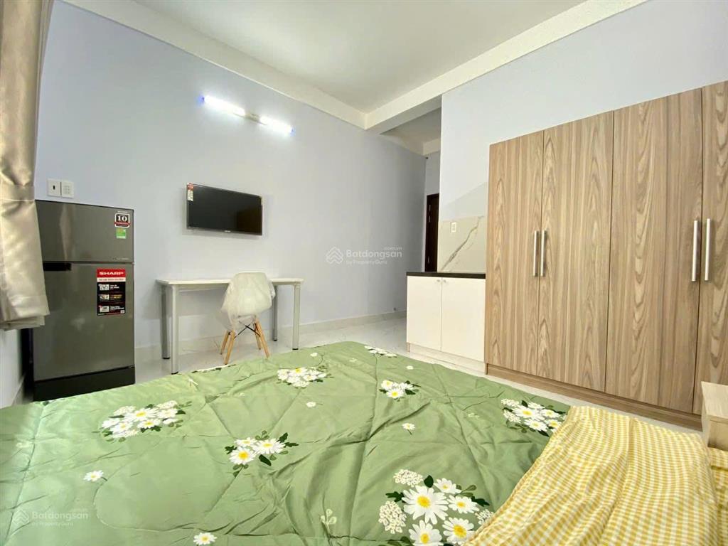 Phòng đón nắng  3' đến đh hutech, bến xe miền đông bình thạnh