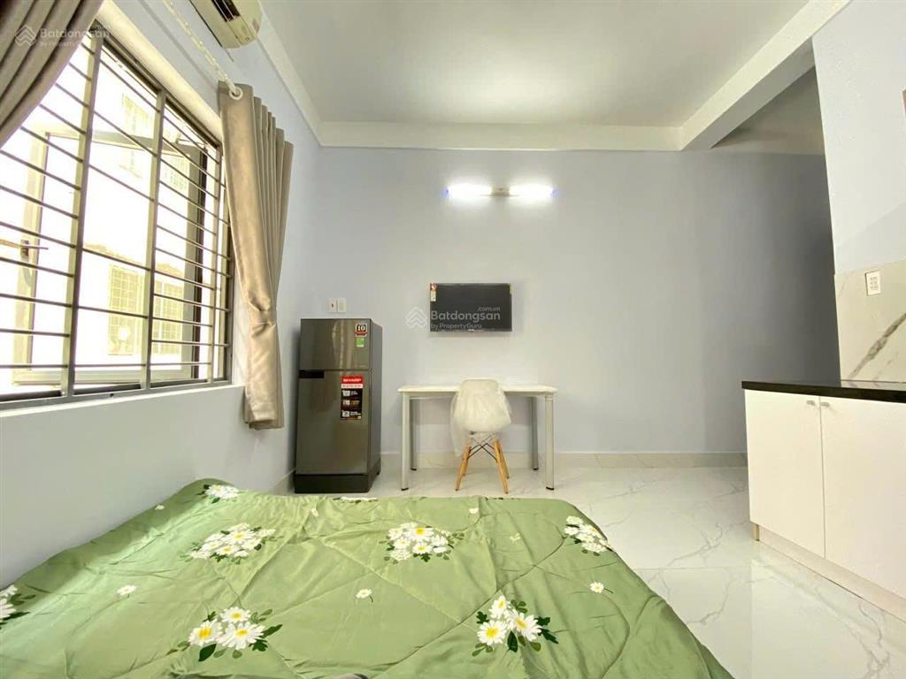 Phòng đón nắng  3' đến đh hutech, bến xe miền đông bình thạnh