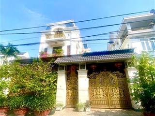 Bán biệt thự 245m2, mặt tiền công viên, linh trung , thủ đức