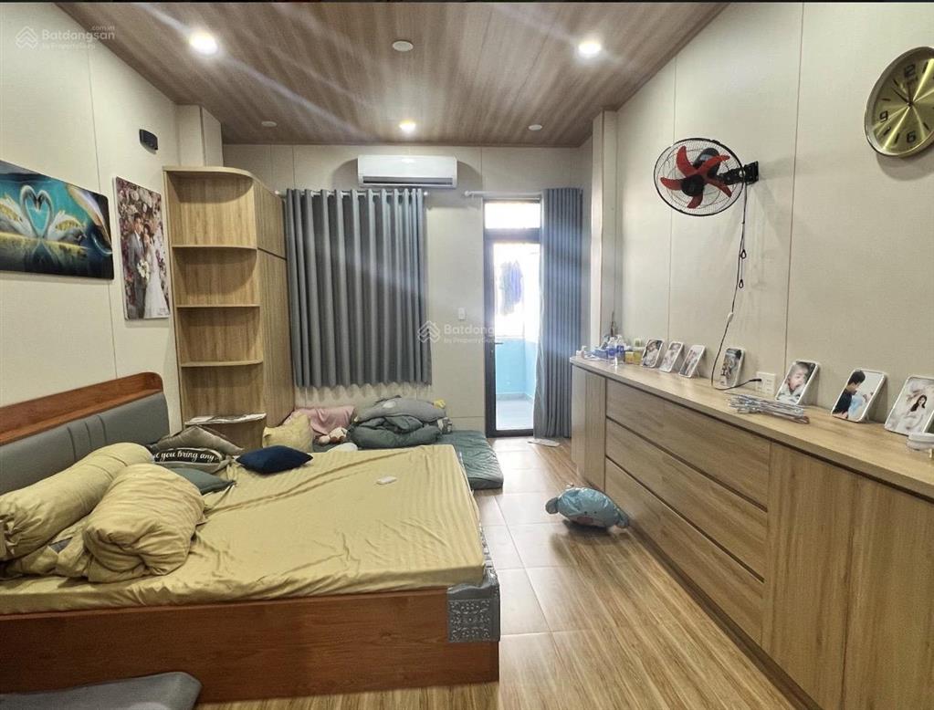 Bán nhà trung tâm phước bình, quận 9 mặt tiền đường 10