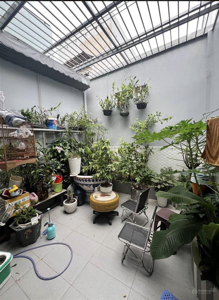 Bán nhà trung tâm phước bình, quận 9 mặt tiền đường 10