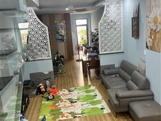 Bán nhà trung tâm phước bình, quận 9 mặt tiền đường 10