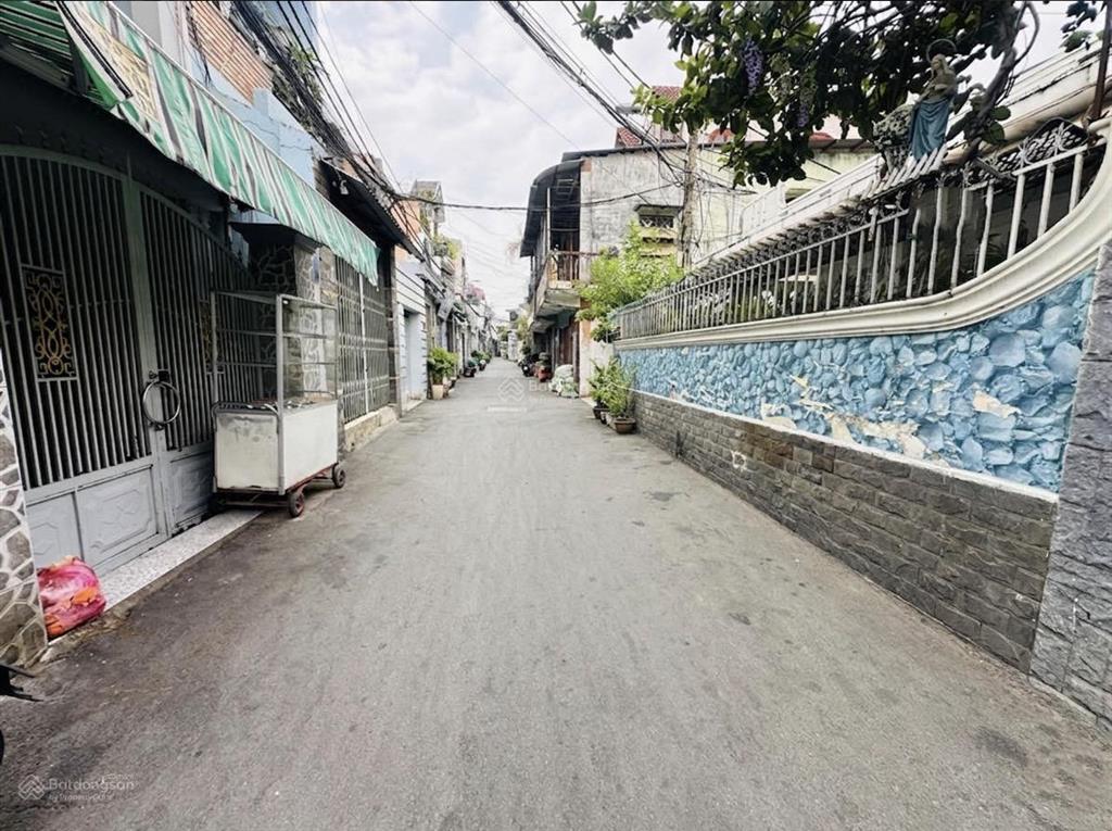 Bán nhà góc 2 mặt tiền đường 275, tăng nhơn phú, hồ chí minh , 280m2 giá 20,5 tỷ