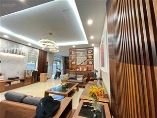 Cho thuê song lập 168m2 bên hồ vinhomes the harmony, vị trí đẹp, hoàn thiện thang máy