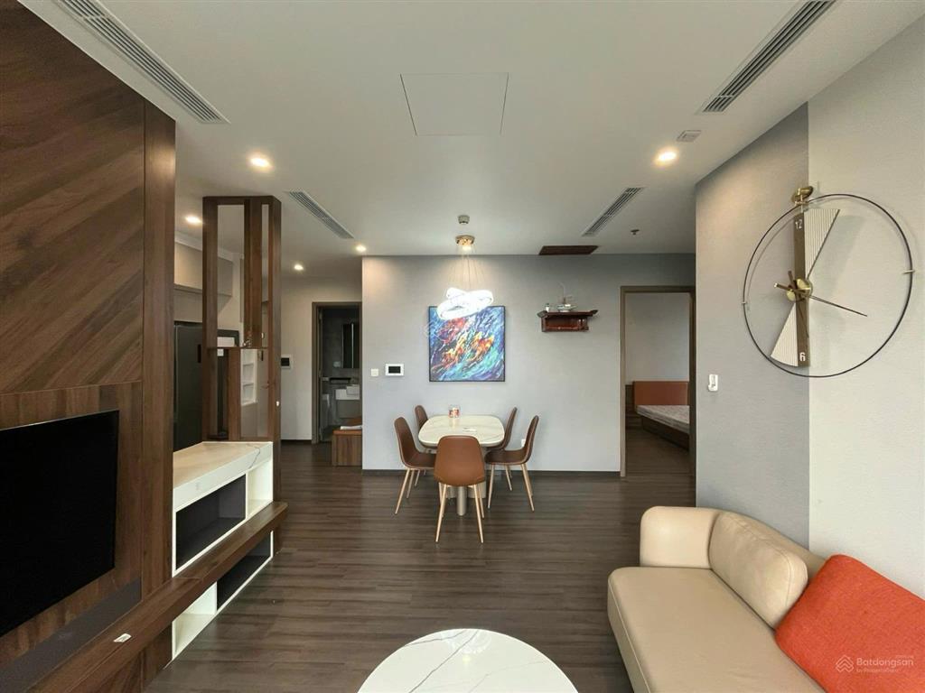 Cho thuê căn 3 phòng ngủ vinhomes symphony view triệu đô, đủ đồ sang xịn mịn gần trường quốc tế bis