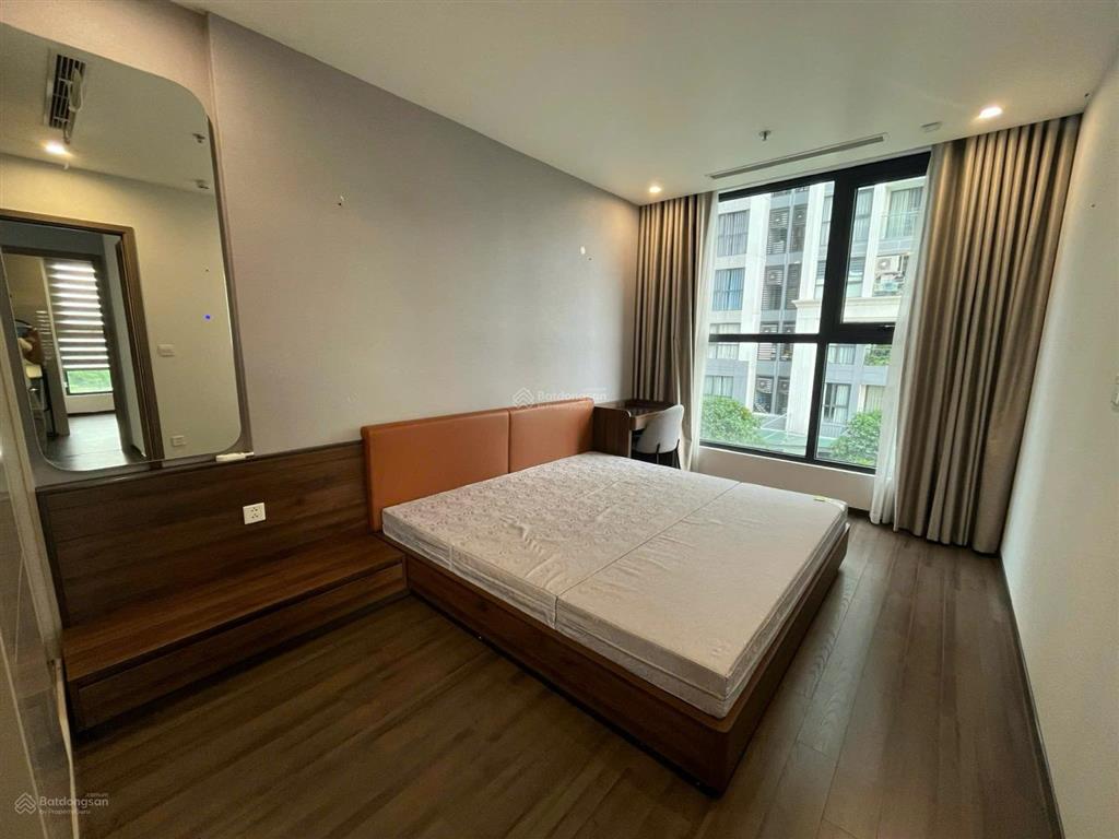 Cho thuê căn 3 phòng ngủ vinhomes symphony view triệu đô, đủ đồ sang xịn mịn gần trường quốc tế bis