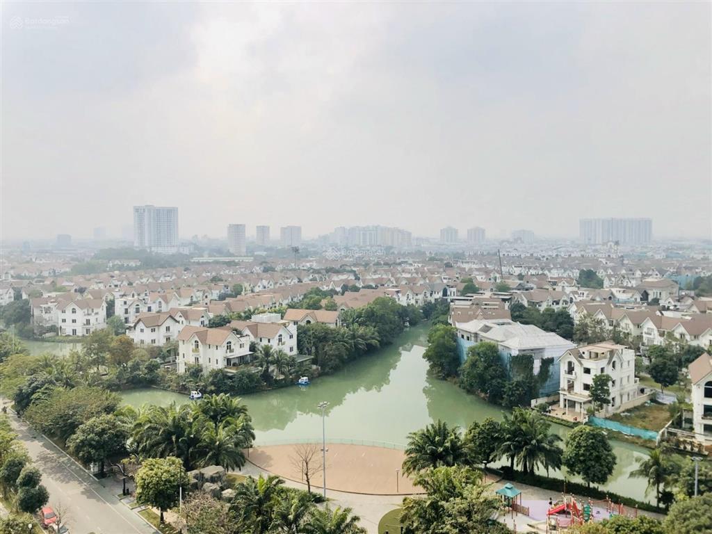 Cho thuê căn 3 phòng ngủ vinhomes symphony view triệu đô, đủ đồ sang xịn mịn gần trường quốc tế bis