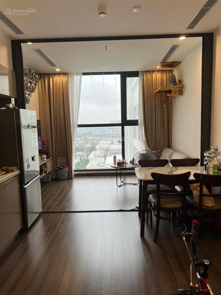 Bán gấp căn 1 phòng ngủ view bể bơi, nội thất cao cấp vinhomes symphony riverside