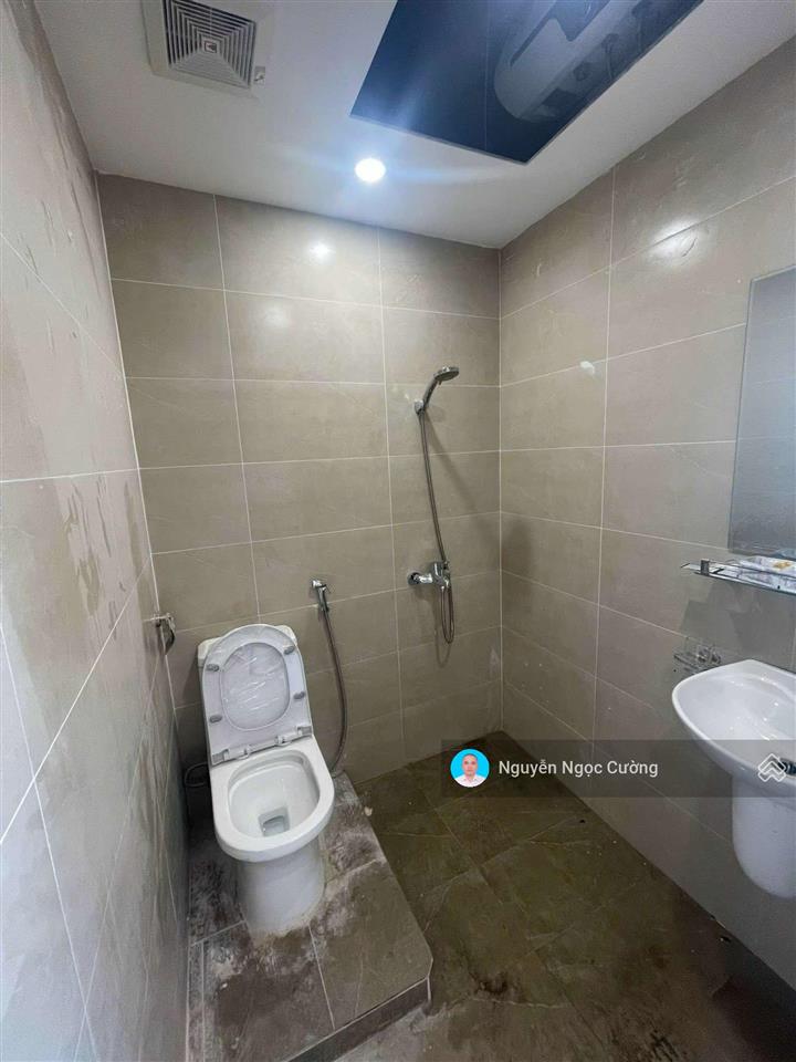 E cần cho thuê căn hộ 100m 3pn, 2vs, nhà thoáng mát, giá 12tr/tháng có tl,  0973 705 ***
