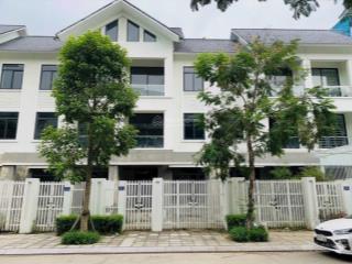 Bán nhà vườn d4 geleximco  view trực diện vườn hoa  gần aeon mall hà đông.