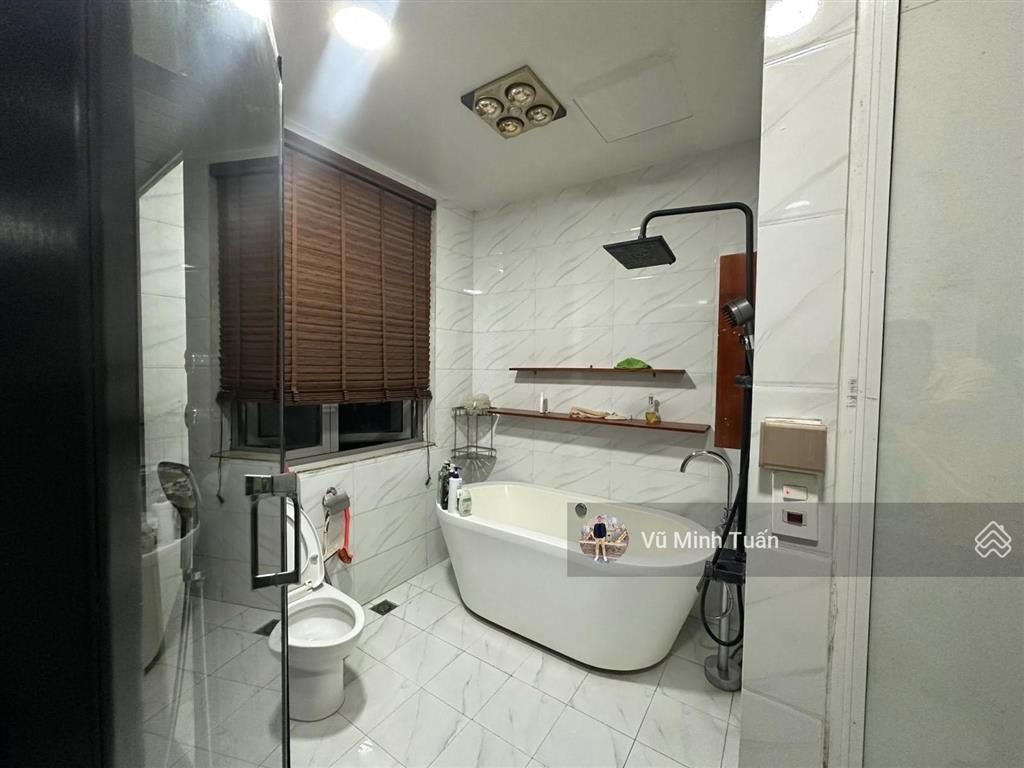 Nhà riêng 5 tầng phố lê văn thiêm, 92m2 mặt tiền 9m, kinh doanh đắc địa, ô tô 3 làn dừng đỗ