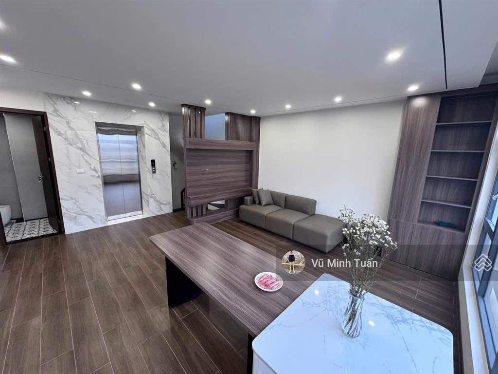 Siêu phẩm 65m2 6 tầng thang máy, phân lô sát mặt khuất duy tiến, vỉa hè, ô tô tránh, kd đỉnh cao!