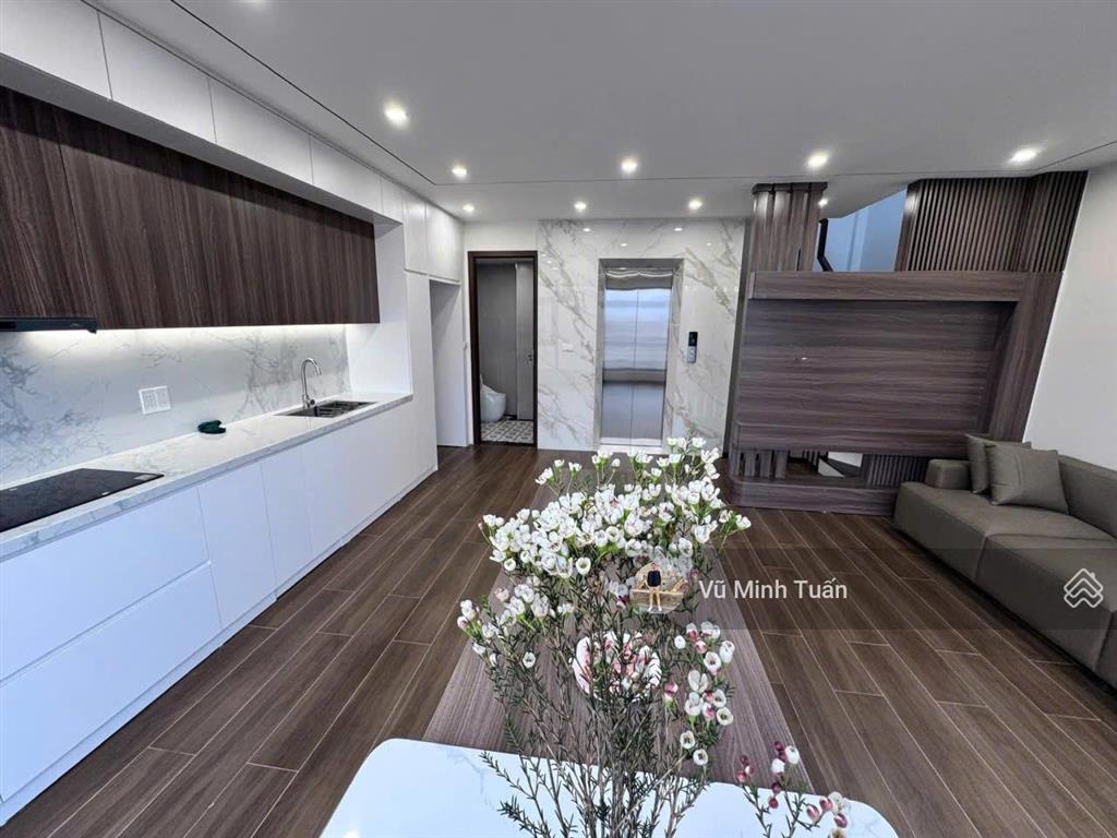 Siêu phẩm 65m2 6 tầng thang máy, phân lô sát mặt khuất duy tiến, vỉa hè, ô tô tránh, kd đỉnh cao!