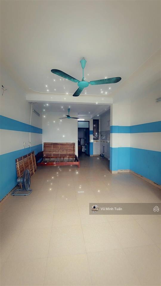 Sát phố, phân lô vỉa hè, ô tô 2 chiều, vị trí kinh doanh ngụy như kon tum 48m2 5t