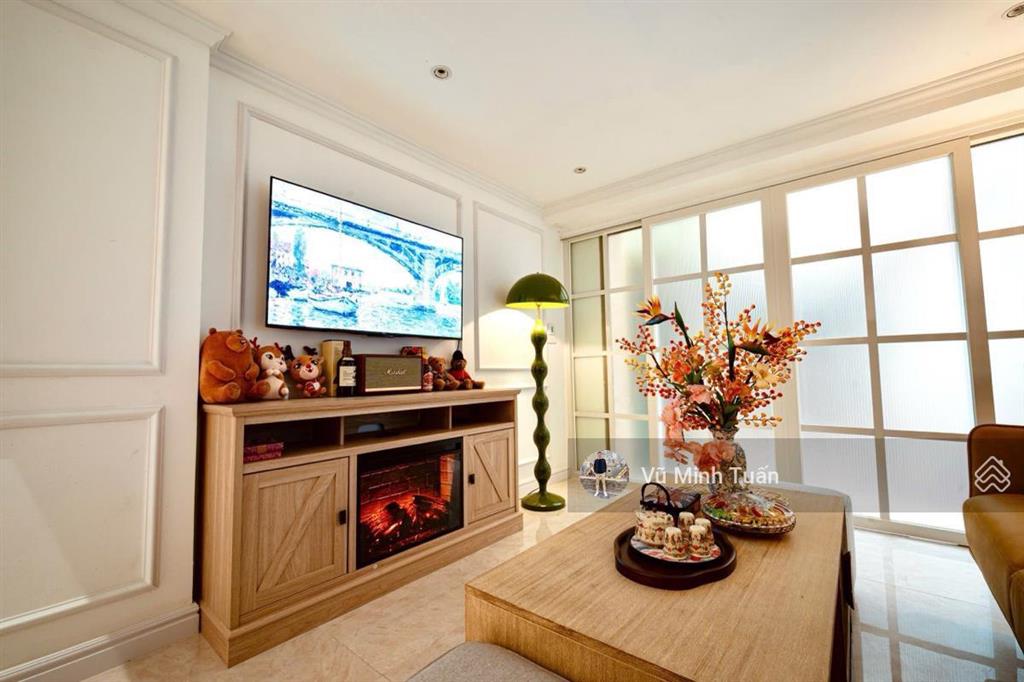 Nhà riêng 5 tầng, 43m2, phân lô phố ngụy như kon tum, thanh xuân, vỉ hè, ô tô tránh, kinh doanh tốt
