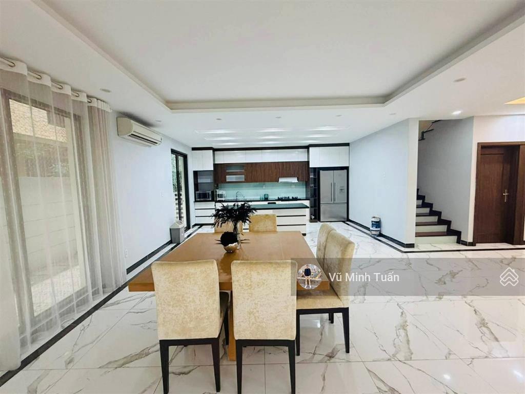 Phân lô phố đỗ quang, vỉa hè kinh doanh, ô tô 2 chiều 58m2 6t, thang máy, full nội thất