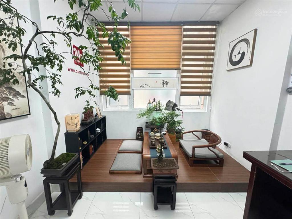 Bán nhà phân lô phố ngụy như kon tum, ô tô tránh, vỉa hè kinh doanh, giá tốt 14,8 tỷ, 39m2, 5 tầng