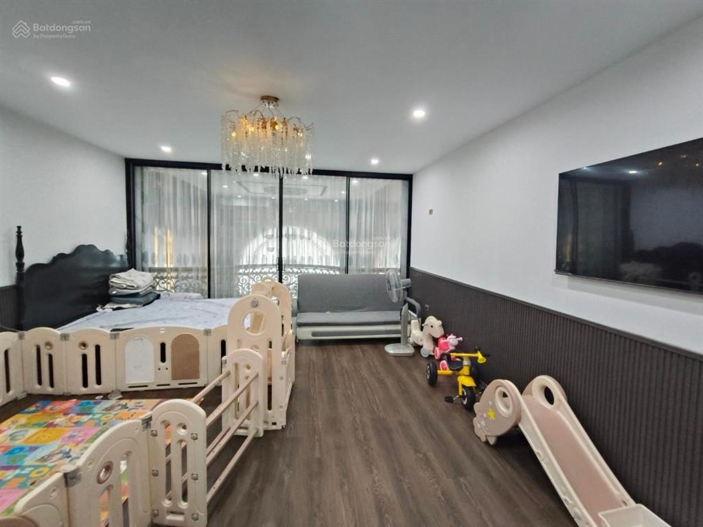 57m2 5t kiên cố phân lô ngụy như kon tum, ô tô ra vào, sẵn ở, view đẹp giá tốt 19,8tỷ