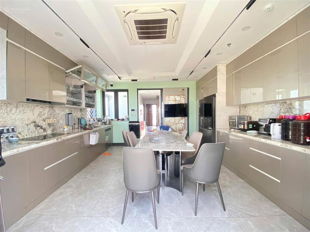 Bán nhà phố trần quang diệu, đống đa 61m2 * 5t vững chắc, ô tô 2 chiều, thuận tiện kinh doanh