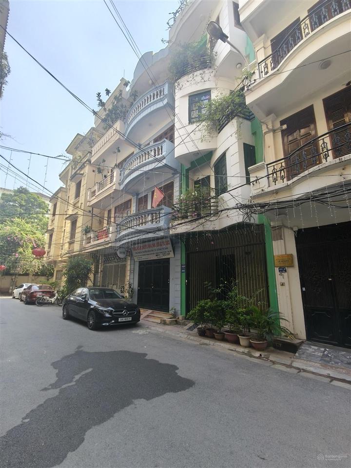 Khuất duy tiến, xây 65m2 * 5t phân lô, ô tô 2 chiều, vỉa hè kinh doanh, nhà hiếm, giá đầu tư.