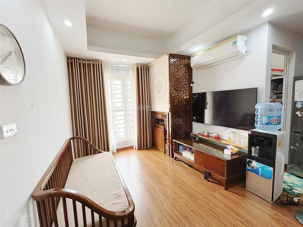 Cần bán gấp căn hộ ct7 dương nội dt 54m2 căn 2 phòng ngủ, 1 wc đủ đồ, giá 3.7 tỷ.  0988 187 ***
