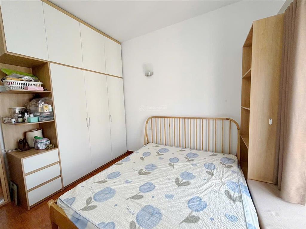 Cần bán gấp căn hộ ct7 dương nội dt 54m2 căn 2 phòng ngủ, 1 wc đủ đồ, giá 3.7 tỷ.  0988 187 ***