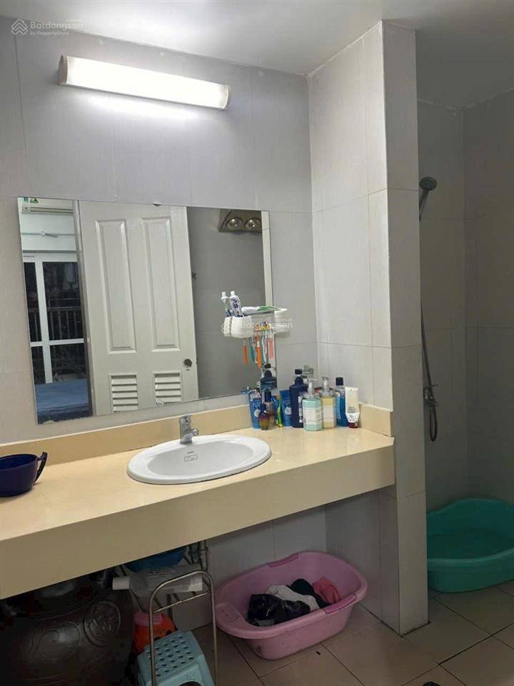 Bán gấp căn hộ ct7 dương nội dt 81,3m² tk 2 phòng ngủ, 2 wc, 2 ban công giá 4.7 tỷ.  0988 187 ***