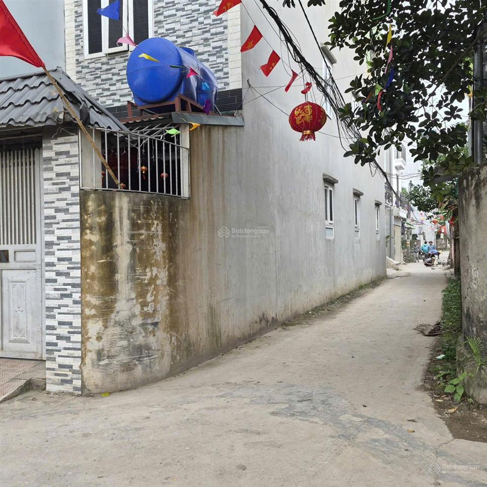 Đất thổ cư 57m2 ngõ thông ô tô ngay trường đhsp thể thao phường chương mỹ tp hà nội.