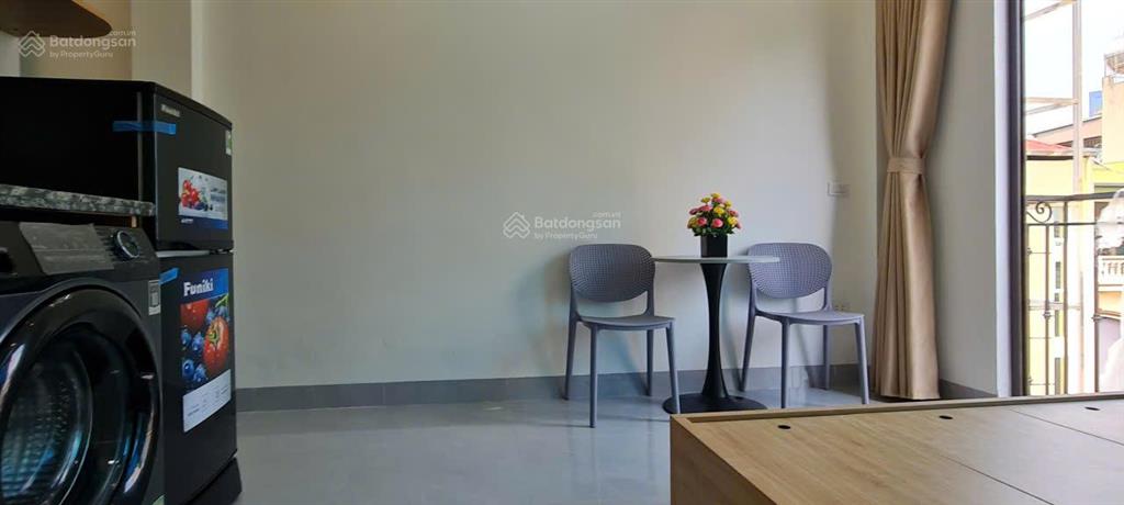 Chính chủ cho thuê phòng đẹp mới tinh full đồ nội thất  máy giặt riêng từng phòng.
