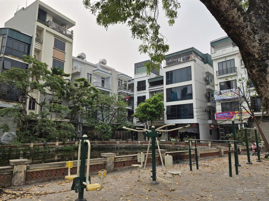 Mảnh đất duy nhất còn xót lại 32m2 có nhà c4 ngay hồ mậu lương, kiến hưng hà đông hn.