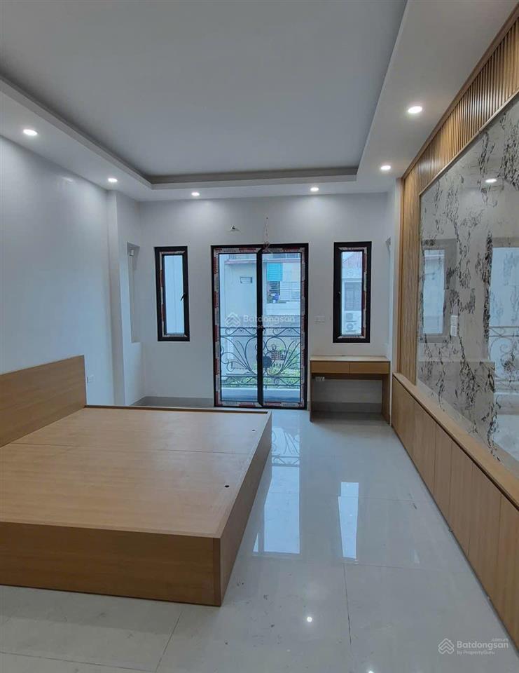 Duy nhất 1 căn 60m2*5t*4pn xây mới (tm) 2 mặt ngõ ô tô trước sau ngay mặt phố câu bưu hà đông hn.