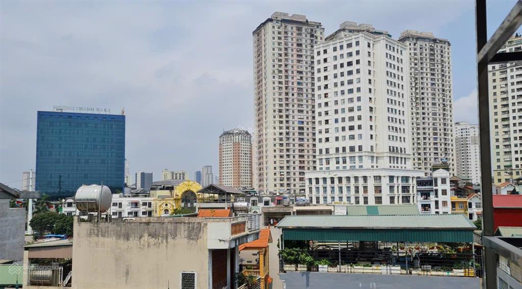 Phòng đẹp mới tinh 20m2 (thang máy) full đồ nội thất cao cấp máy giặt riêng từng phòng