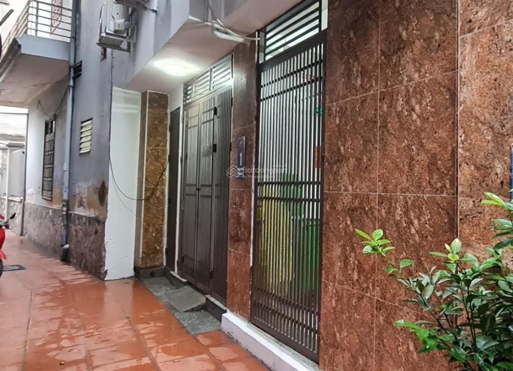 Tòa chdv 92m2*6t mang kh 255 ngay hồ nguyễn văn trỗi  làng việt kiều châu âu hn. dt 1,2 tỷ/năm