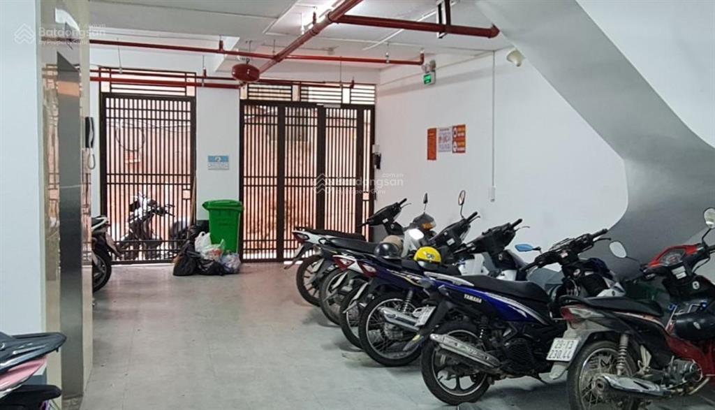 Tòa chdv 92m2*6t mang kh 255 ngay hồ nguyễn văn trỗi  làng việt kiều châu âu hn. dt 1,2 tỷ/năm