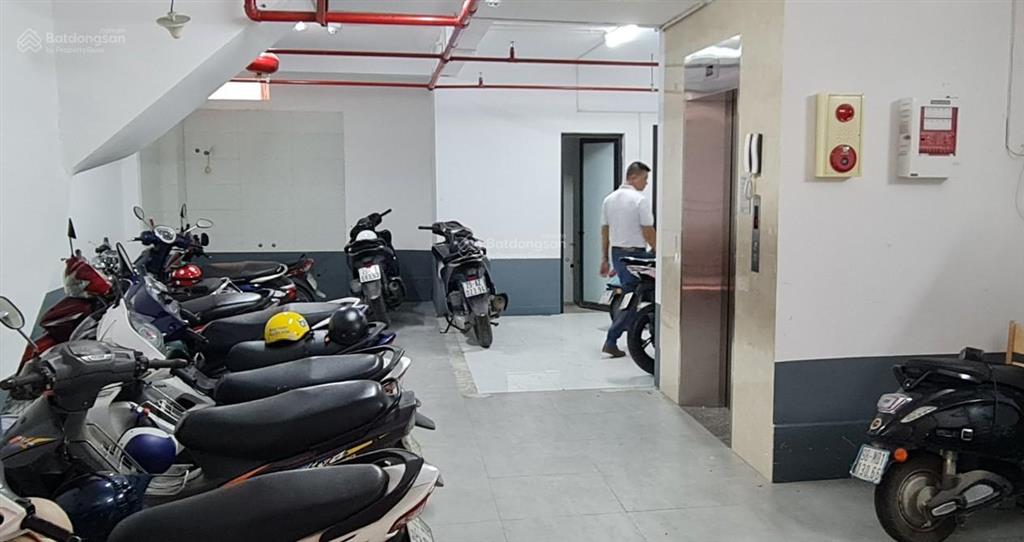 Tòa chdv 92m2*6t mang kh 255 ngay hồ nguyễn văn trỗi  làng việt kiều châu âu hn. dt 1,2 tỷ/năm