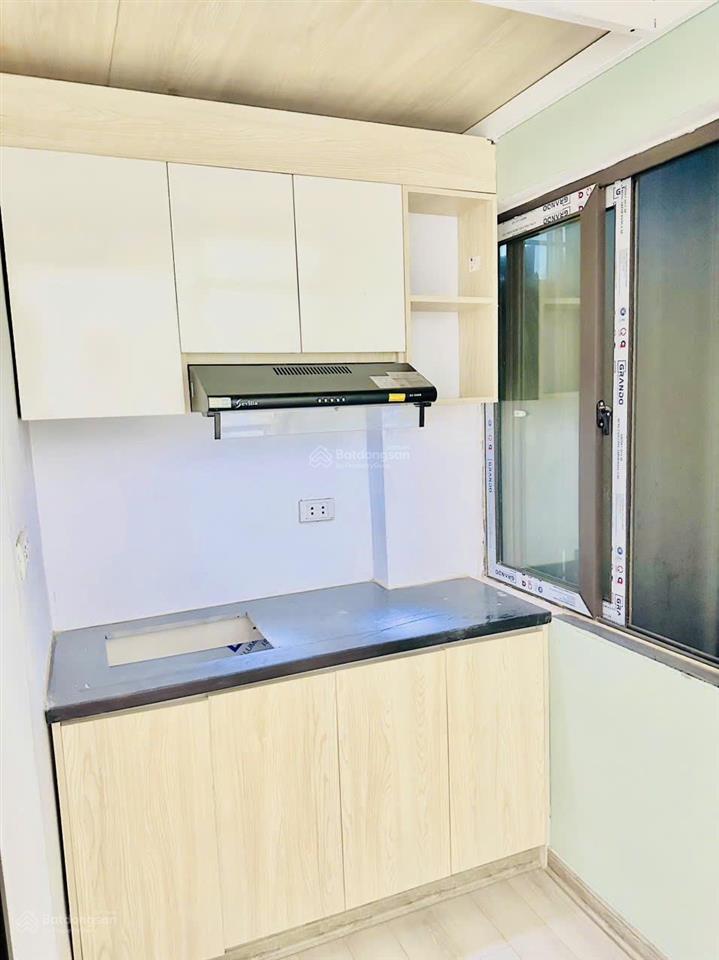 Quá rẻ! hiếm có 1 căn tòa chdv (160m2*7t*45pkk) phùng khoang  ngay chợ đêm sinh viên hn