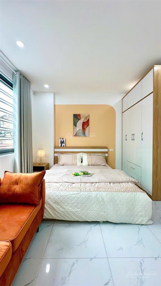 Tòa chdv 95m2*6t đối diện trường đh khxh & nhân văn nguyễn trãi, thanh xuân, hn