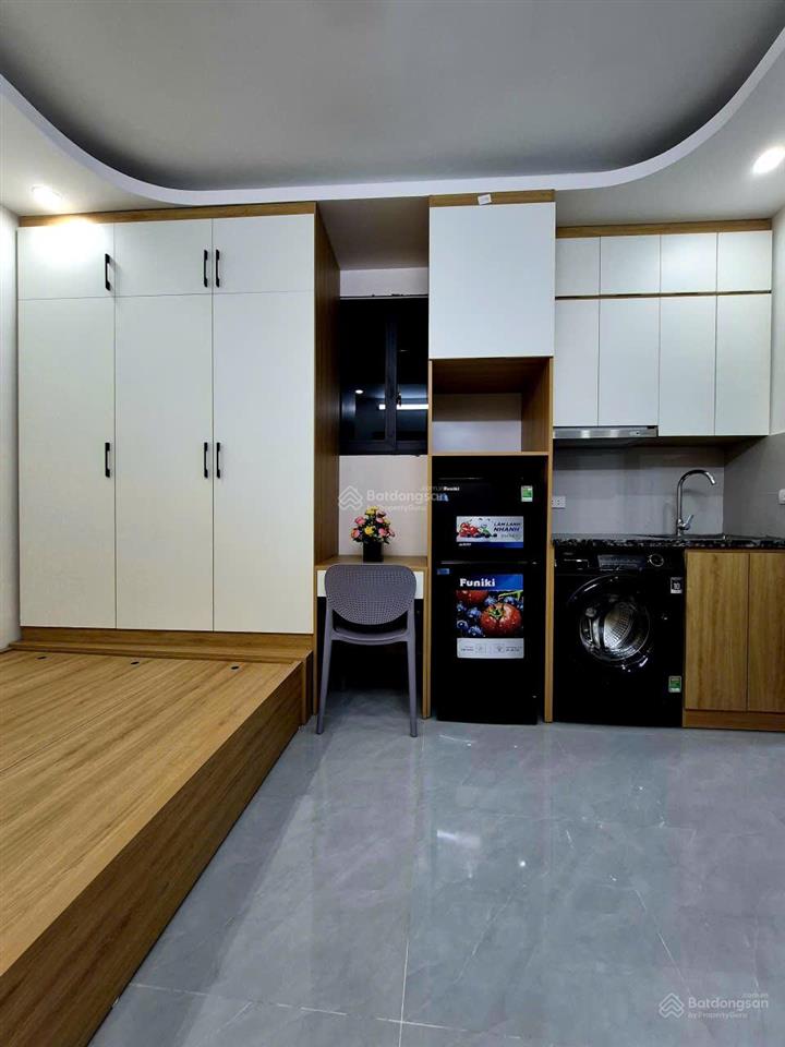 Phòng đẹp mới tinh 20m2 full đồ nội thất cao cấp (thang máy) phố mậu lương  xa la hà đông hn.