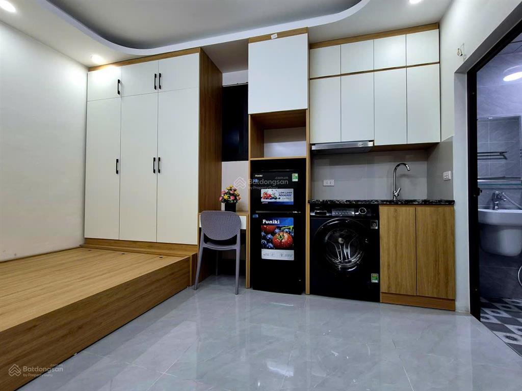 Phòng đẹp mới tinh 20m2 full đồ nội thất cao cấp (thang máy) phố mậu lương  xa la hà đông hn.
