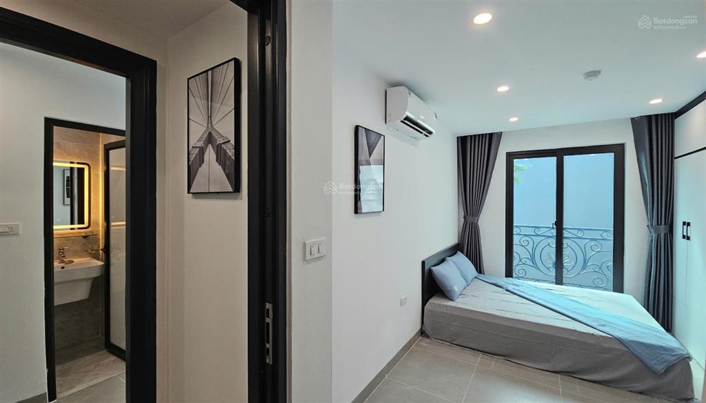 1 căn tòa chdv 75m2*18pkk đối diện royal city phố cự lộc thanh xuân hn